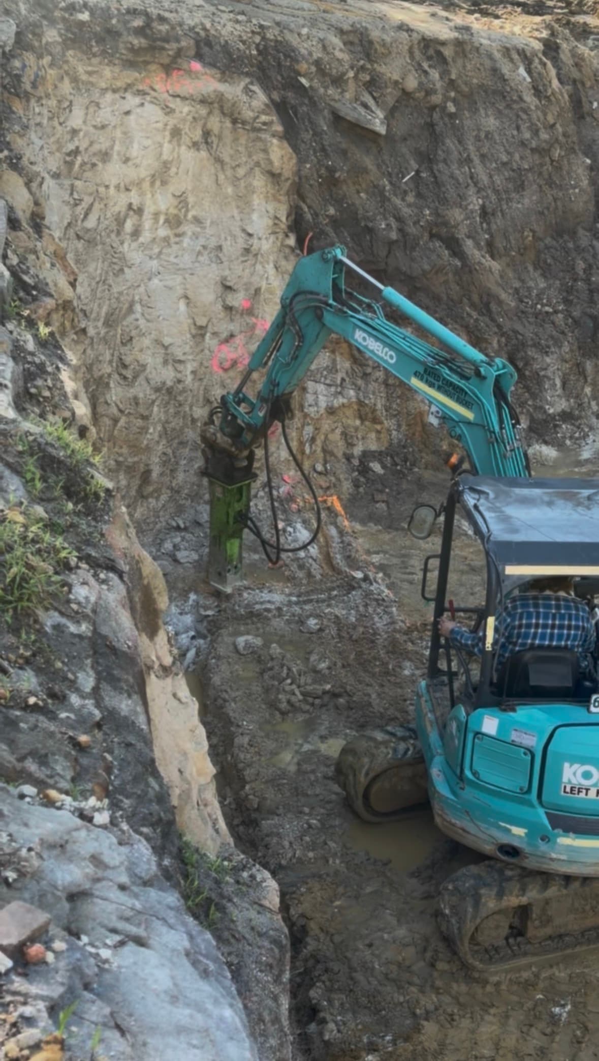 EMC Excavation and rock breaking project